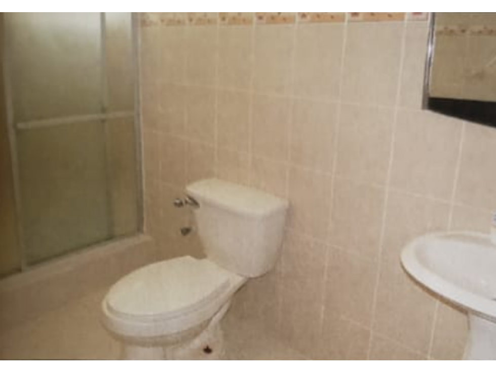 COCLE / 1472 M / 3 HABITACIONES / 2 BAÑOS / RIO CERCA / TERRAZA — foto 4