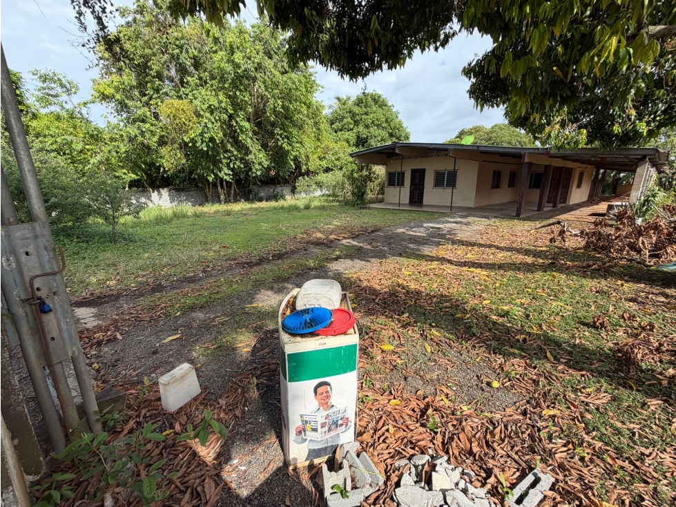 SE ALQUILA CASA COMERCIAL EN CHORRERA DE 1200M CERCA DEL MERCADO — foto 6
