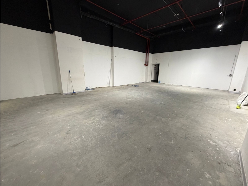 LOCAL / ARRAIJAN / WESTLAND MALL / 131M / COMERCIAL / PLANTA BAJA — foto 5