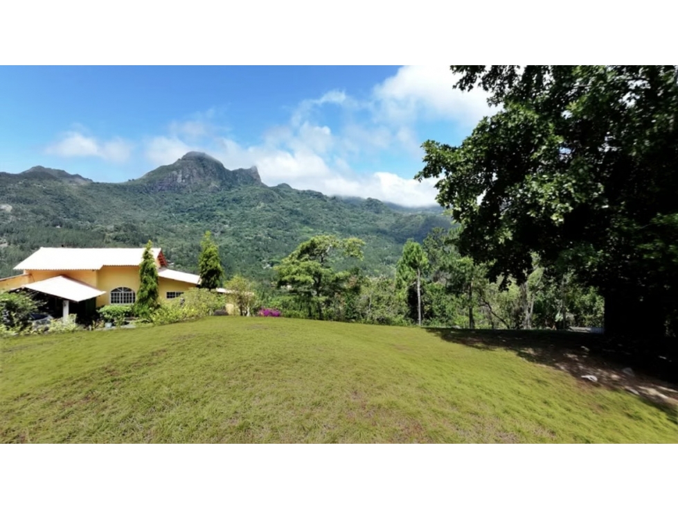 TERRENO / CHAME / ALTOS DE MARIA / 2607 M2 / A MINUTOS DE CASCADA
