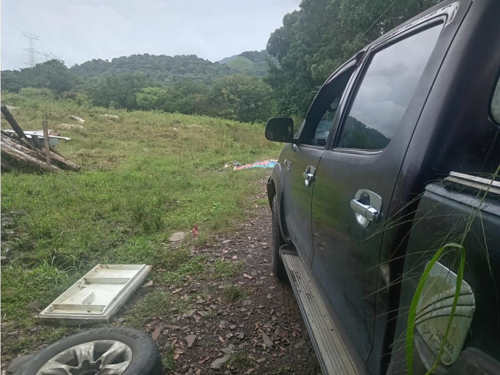 CHAME / EL ESPAVE / 3 HECTAREAS / AMPLIO TERRENO / ZONAS VERDES — foto 5