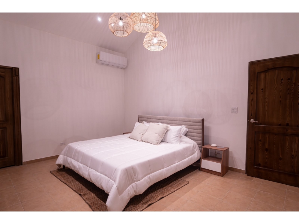 COCLE / SANTA CLARA / 4 HABITACIONES / 2600 M2 / TERRAZA / JARDIN - 5