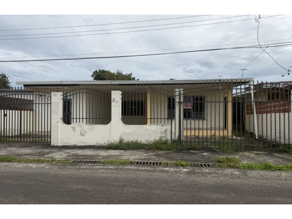 HERRERA / CHITRE / 609M / 3 HABITACIONES / 2 PARKING / TERRAZA - 1