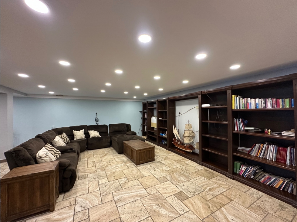 BETANIA / LOS ANGELES / 508M / 4 HABITACIONES / 2 NIVELES / PISCINA - 5