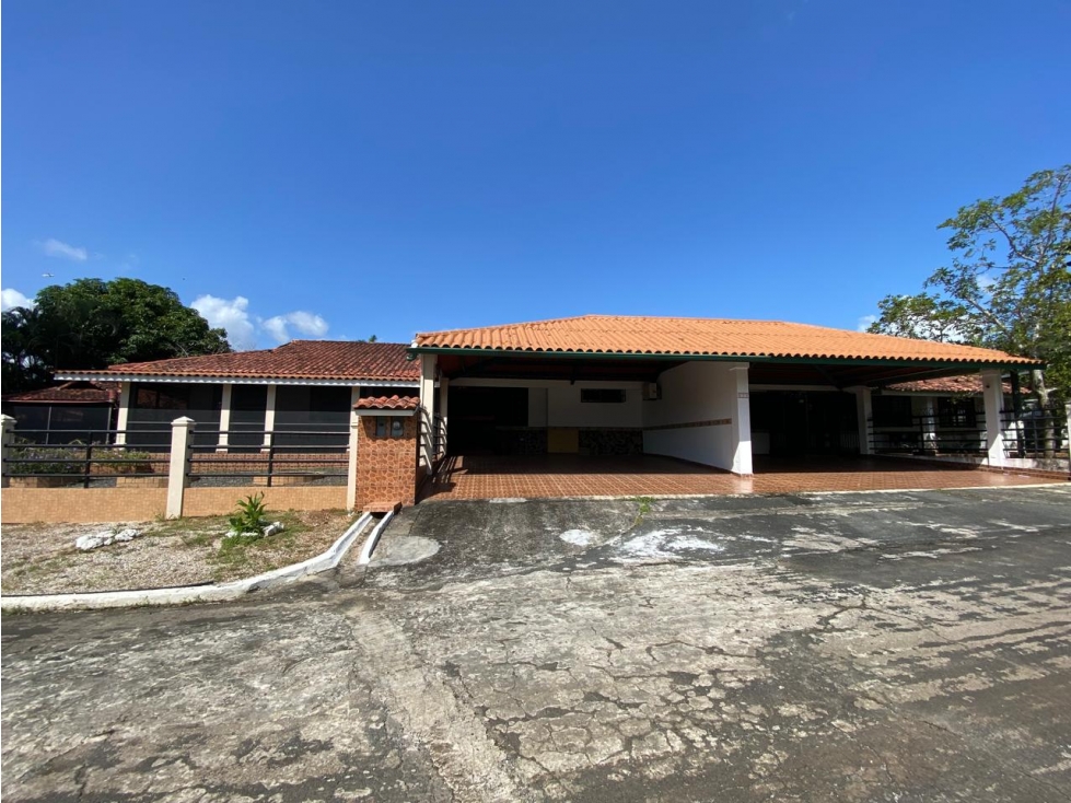 SE VENDE CASA EN RESIDENCIAL HOWARD DE 3 HABITACIONES 596M2 — foto 4