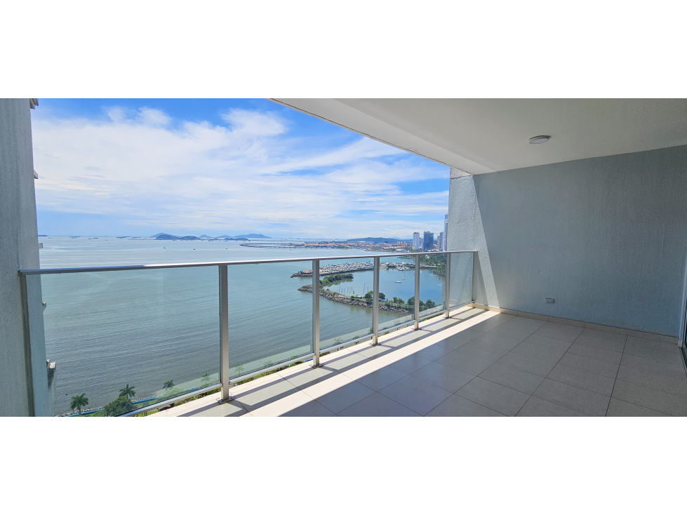 AV BALBOA / WATERS ON THE BAY / 269M / LINEA BLANCA / VISTA AL MAR