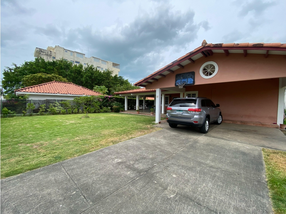 CORONADO / CASA DE PLAYA / 1500M2 / 4 HABITACION / LINEA BLANCA