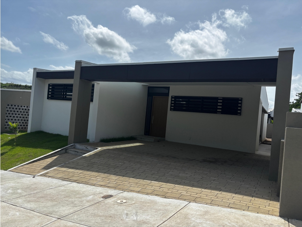 CONDADO DEL REY / ALTOS DE PANAMA / BARRIO ALTO / 410M / 3 HABITACION