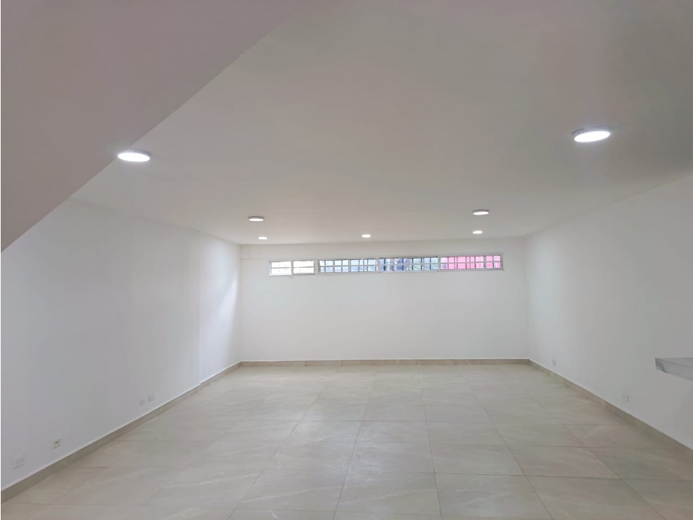 SAN FRANCISCO / LOS FLAMINGO / 228M / 4 HABITACION / 2 PARKING — foto 4