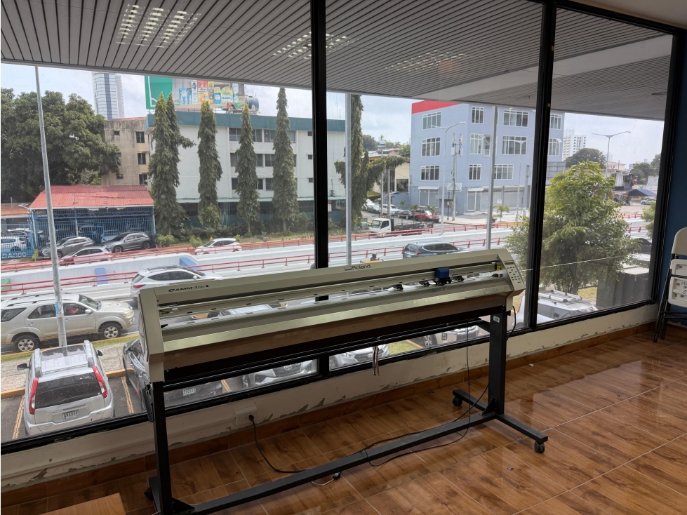TUMBA MUERTO / PLAZA EDISON / 306M / 2 NIVELES / DIVISION / SOBRE VIA