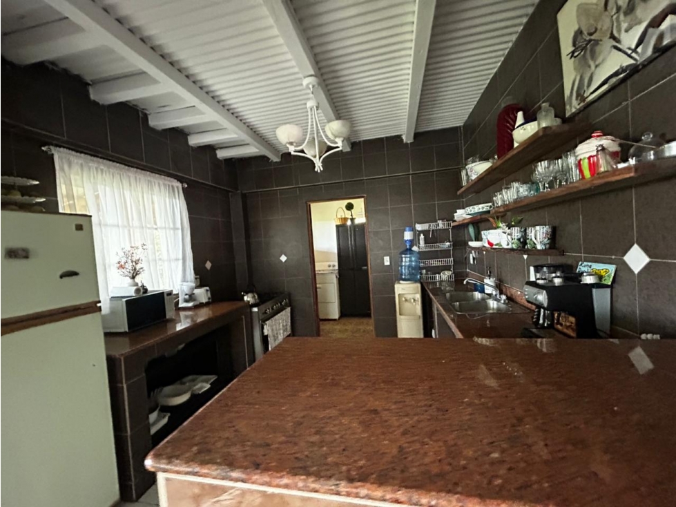 SE VENDE FINCA CON 2 CABAÑAS EN CERRO AZUL DE 1140M CLIMA FRIO - 5
