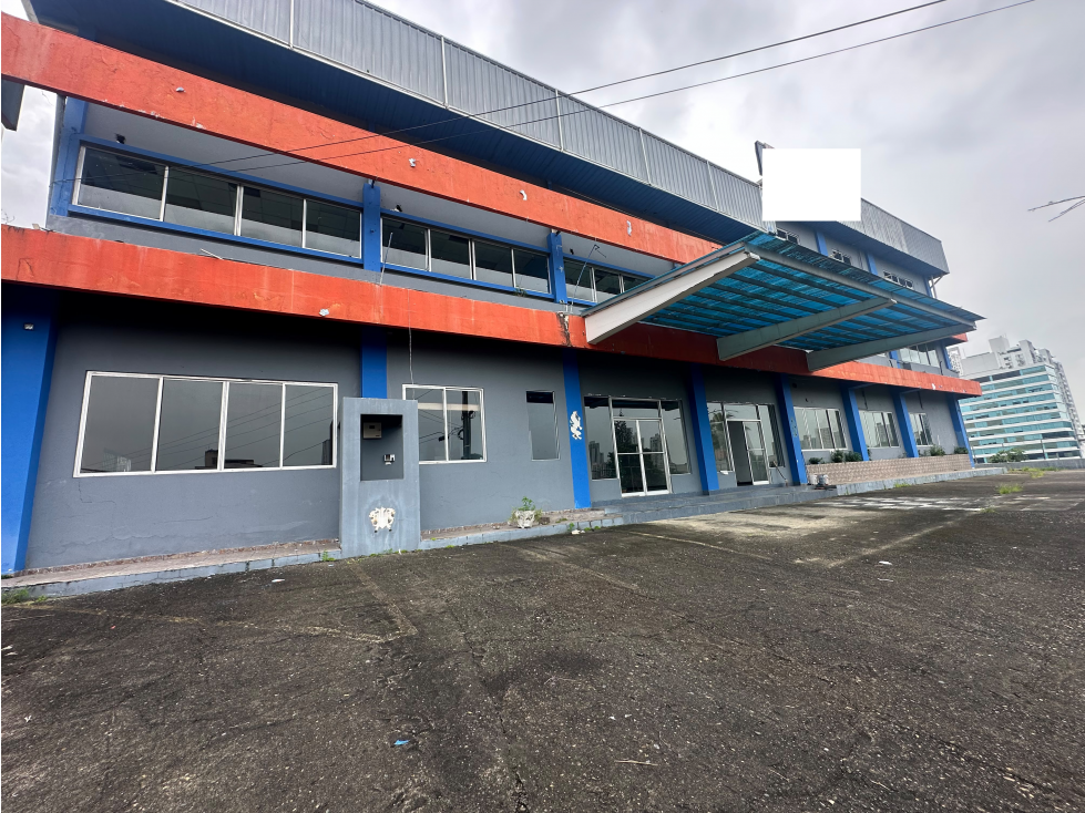 EDIFICIO / BETANIA CLUB X / 2,582M/ 3 NIVEL / IDEAL PARA INSTITUCIONES - 3