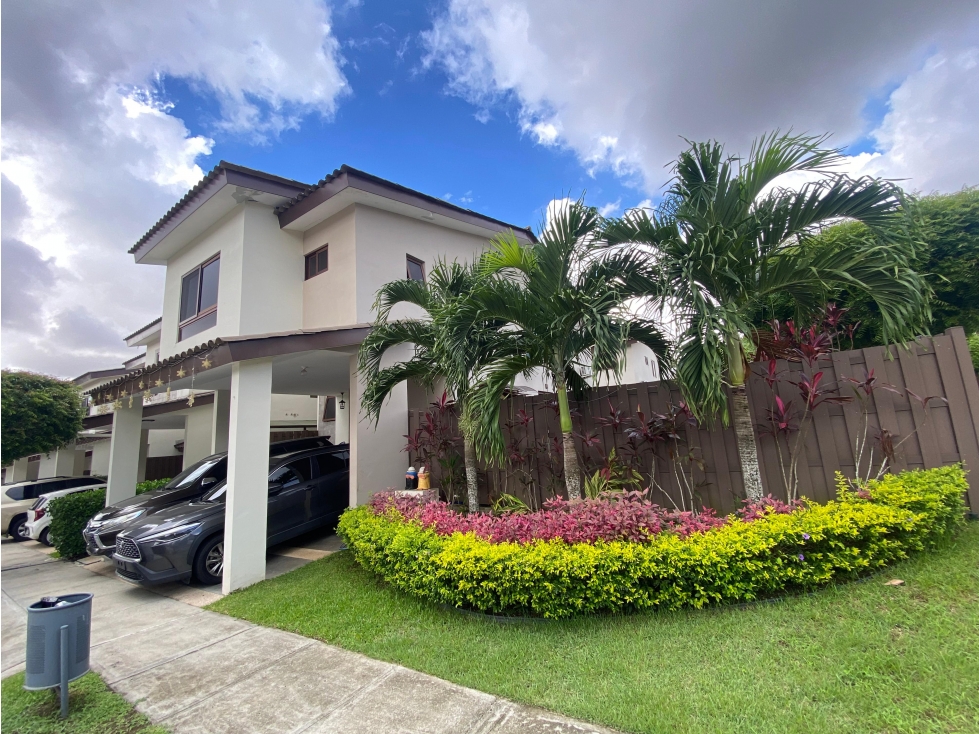 BRISAS DEL GOLF / GARDENIAS / 260M / 3 HABITACION / ESQUINA — foto 5