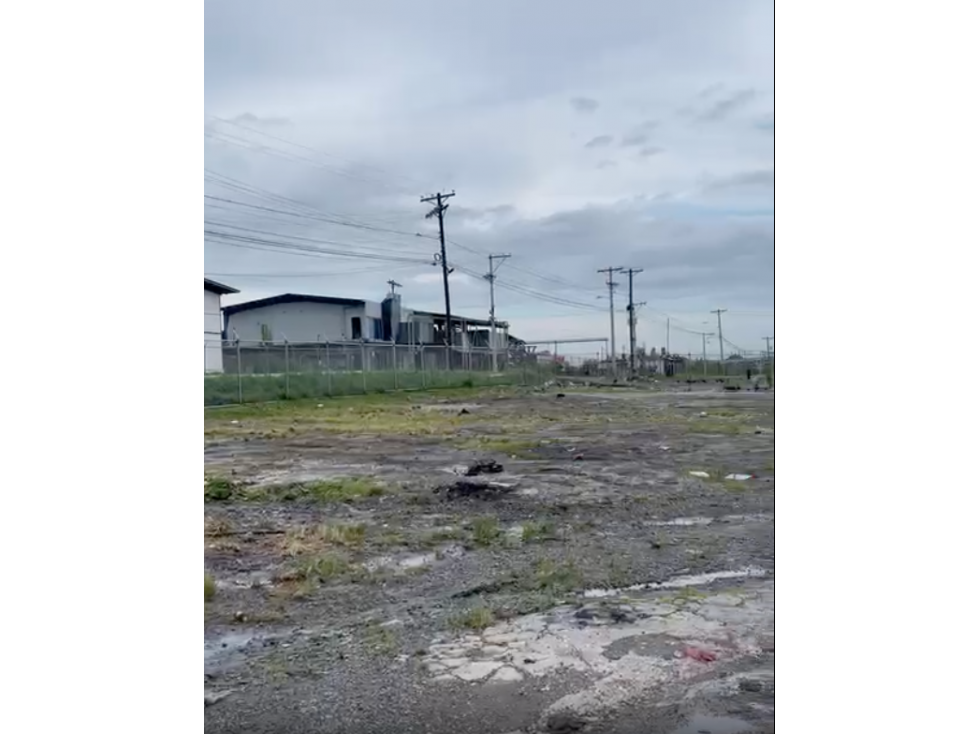 SE VENDE TERRENO COMERCIAL 4518M EN MAÑANITAS CERCADO SOBRE VIA - 6