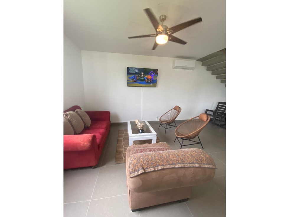 SE VENDE AMPLIA CASA DOS NIVELES 236 M2 EN PH CORONADO ESCAPE — foto 6