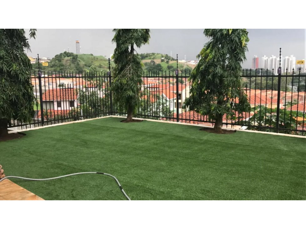 ALTOS DE PANAMA / 537M / 2 NIVELES / 5 HABITC + CUARTO Y BAÑO SERVICIO — foto 2