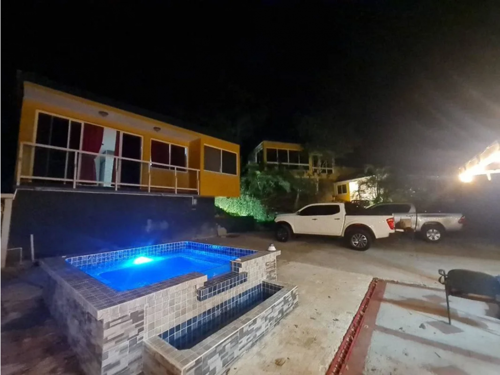 CERRO AZUL / ALTOS DE CERRO AZUL / 2446M / 3 CABAÑAS / JACUZZI — foto 3