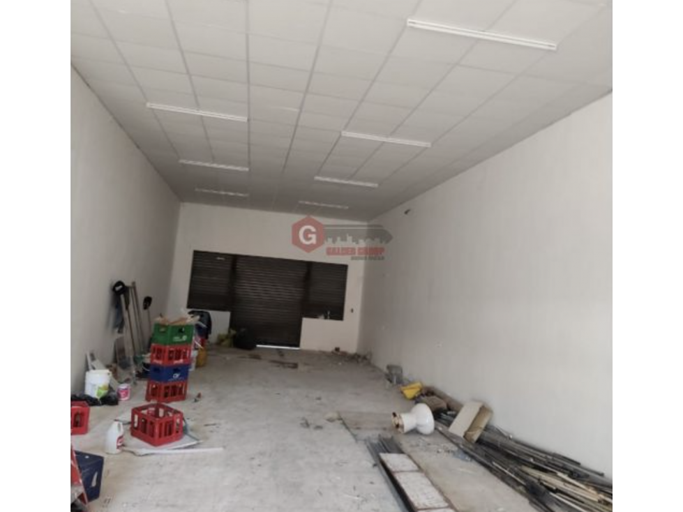 LOCAL / SOBRE VIA PRINCIPAL / CIUDAD BOLIVAR / 95M / PISO BAJO / VACIO — foto 5