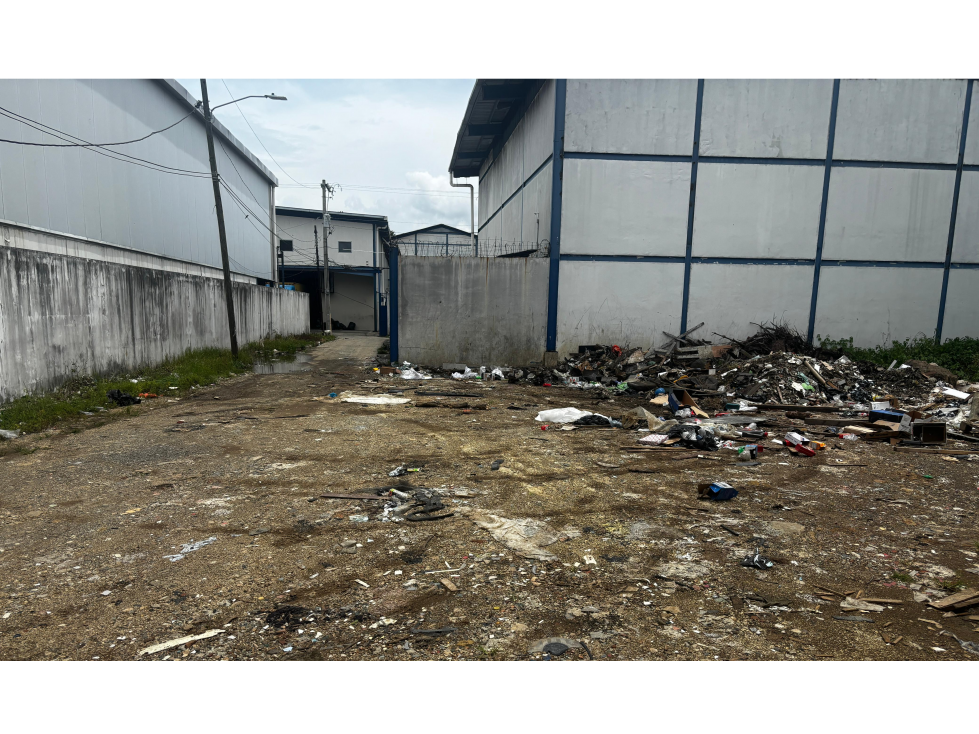 RIO ABAJO TERRENO COMERCIAL IDEAL PARA GALERA / 550M CALLE SECUNDARIA — foto 2