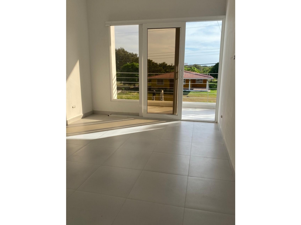 SE ALQUILA CASA EN CHAME NUEVA GORGONA 226 M2 CON BALCON — foto 6