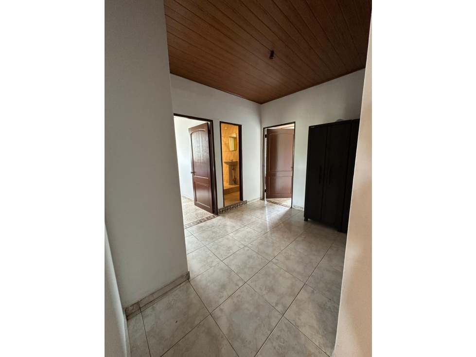 ARRAIJAN / LA HACIENDA / 4 HABITACIONES / 536 M2 / CERCADA / AMOBLADA — foto 6