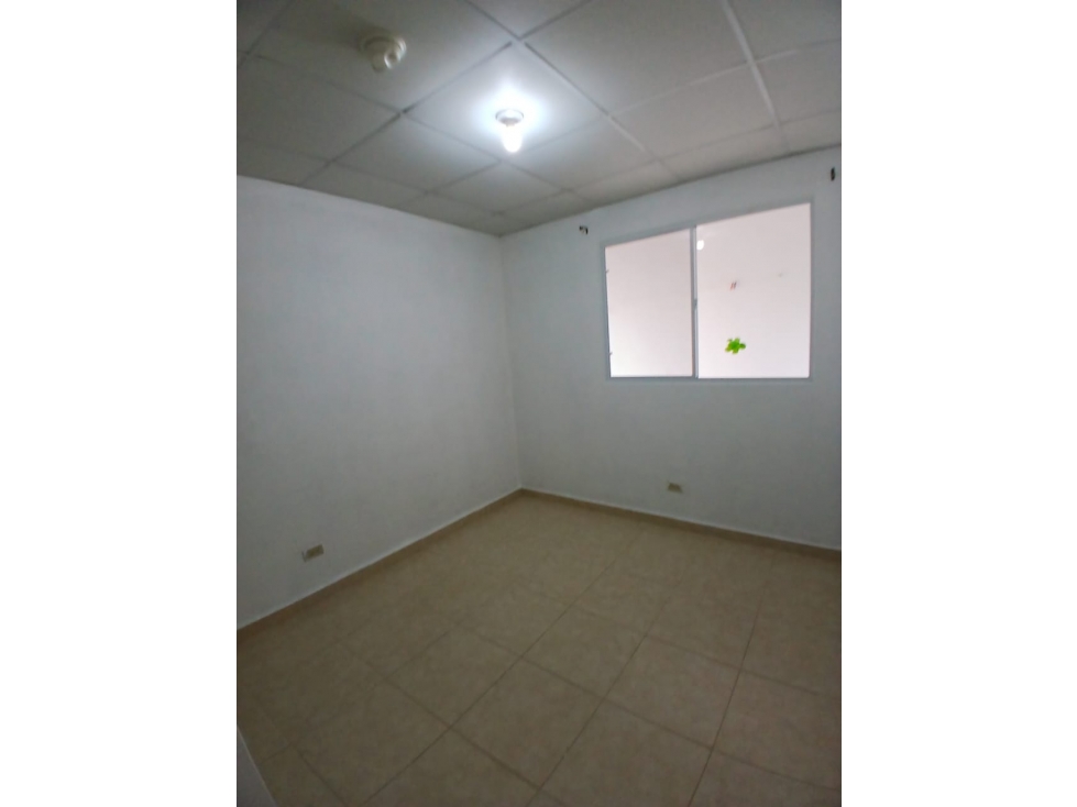 ARBOLEDAS CLUSTER / LOS AVELLANOS / 3 HABITACIONES / 120 M2 / VACIO — foto 5