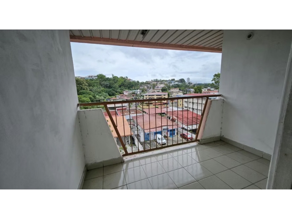 BETANIA / CAMINO REAL / 87M / 2 HABITACIONES / 2 BAÑOS / NEGOCIABLE