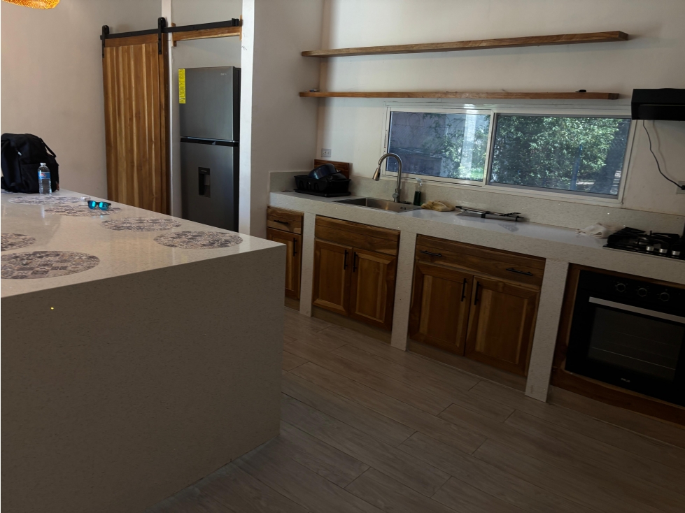 SE VENDE CASA DE 800M EN GORGONA A 1 CUADRA DE PLAYA MALIBU — foto 5