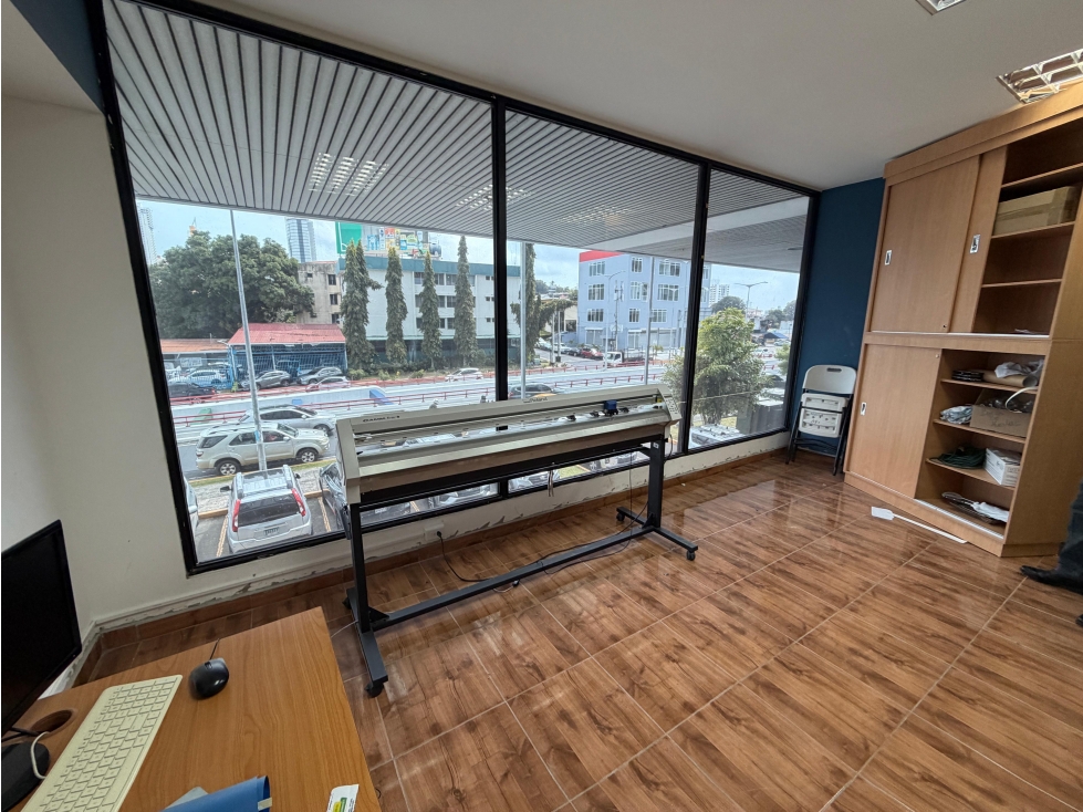 SE VENDE LOCAL PLAZA EDISON 306M 2 NIVELES DIVISIONES SOBRE VIA — foto 4