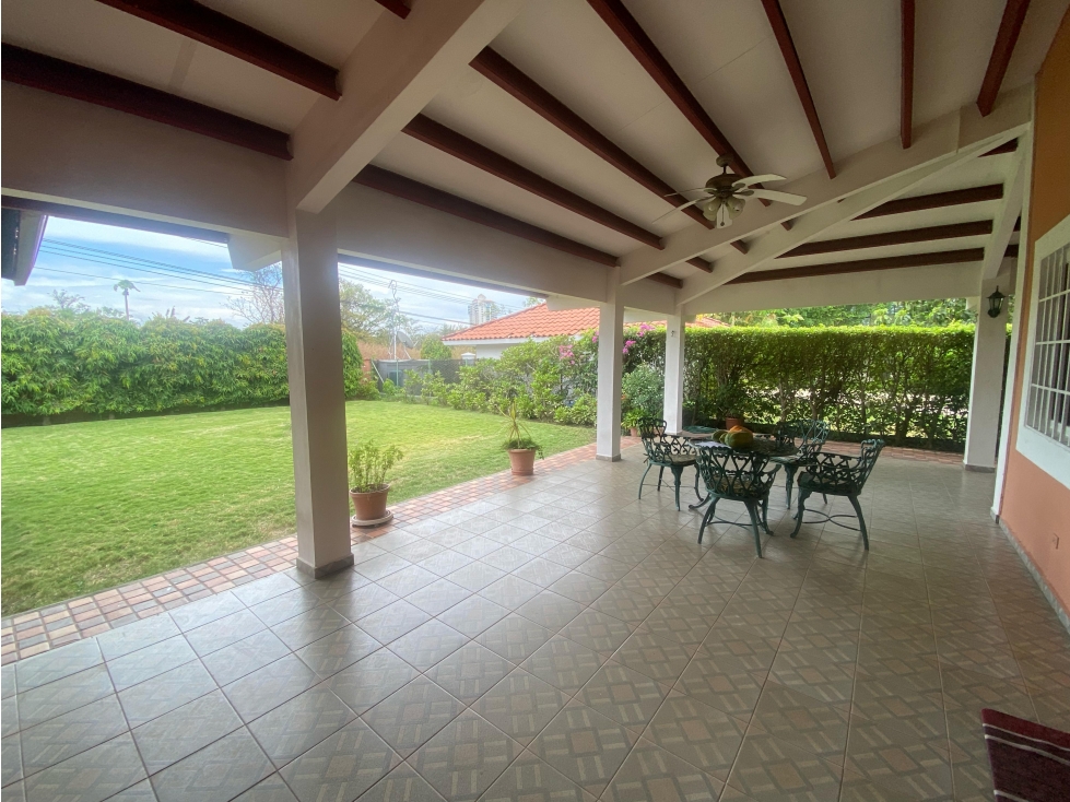 CORONADO / CASA DE PLAYA / 1500M2 / 4 HABITACION / LINEA BLANCA — foto 6