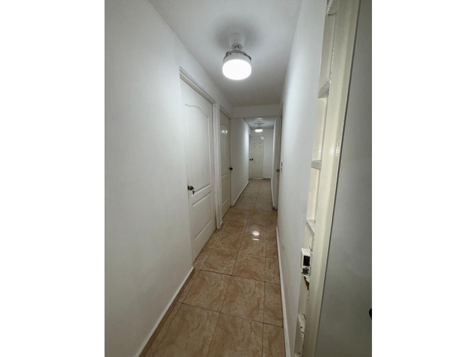 DON BOSCO / VILLA LAS ACACIAS / 195M / 4 HABITACIONES / 2 NIVELES — foto 5