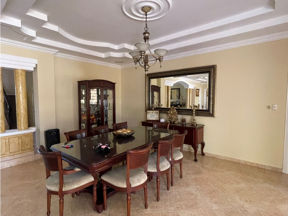 ANCÓN / RAINFOREST VILLAGE / 4 HABITACIÓN / 762M / PATIO / TERRAZA — foto 4