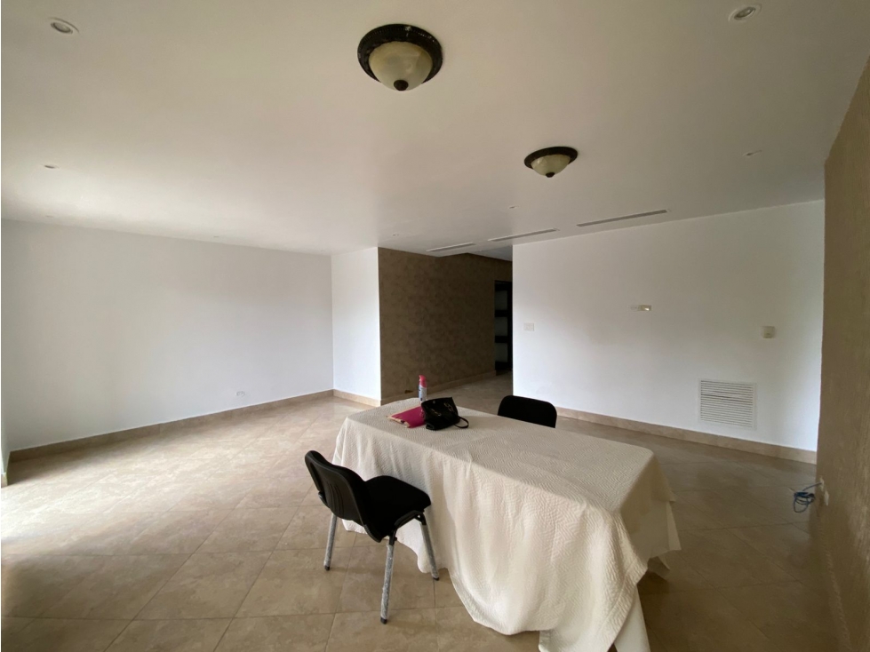 CLAYTON / EMBASSY CLUB / 277M / 3 HABITACION / TERRAZA / PATIO JC — foto 3