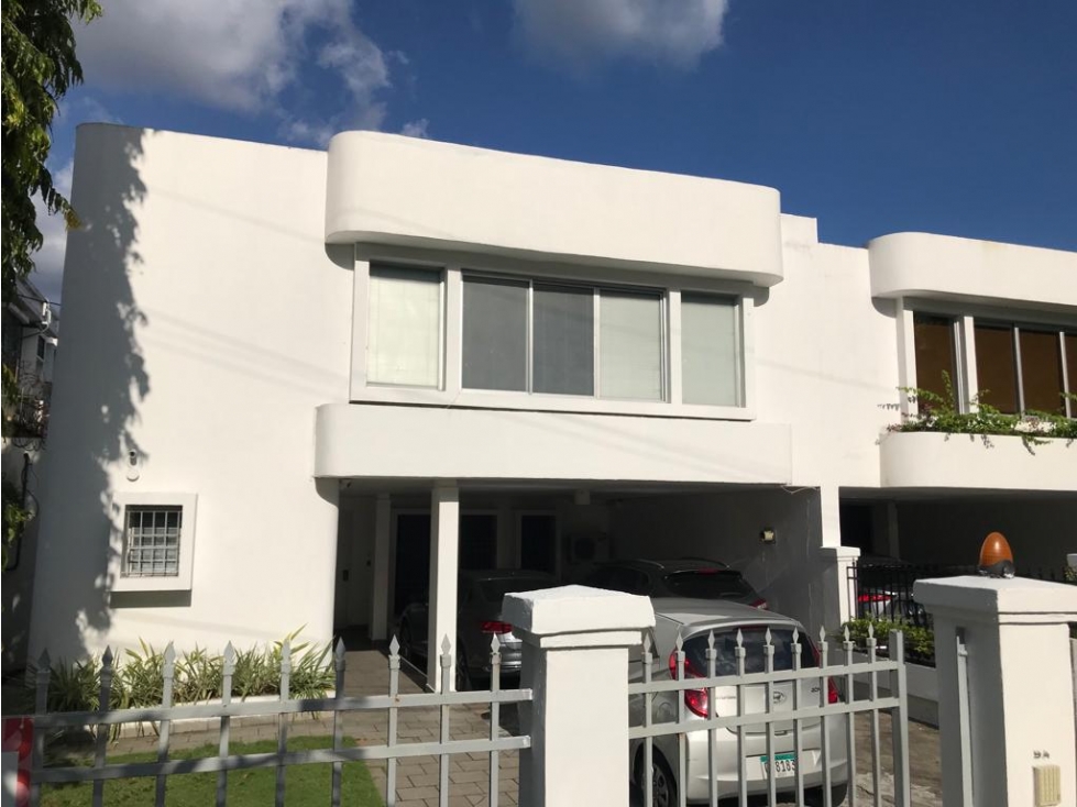 OBARRIO / CASA COMERCIAL O RESIDENCIAL / 500M / 2 NIVELES / DEPOSITO - 1