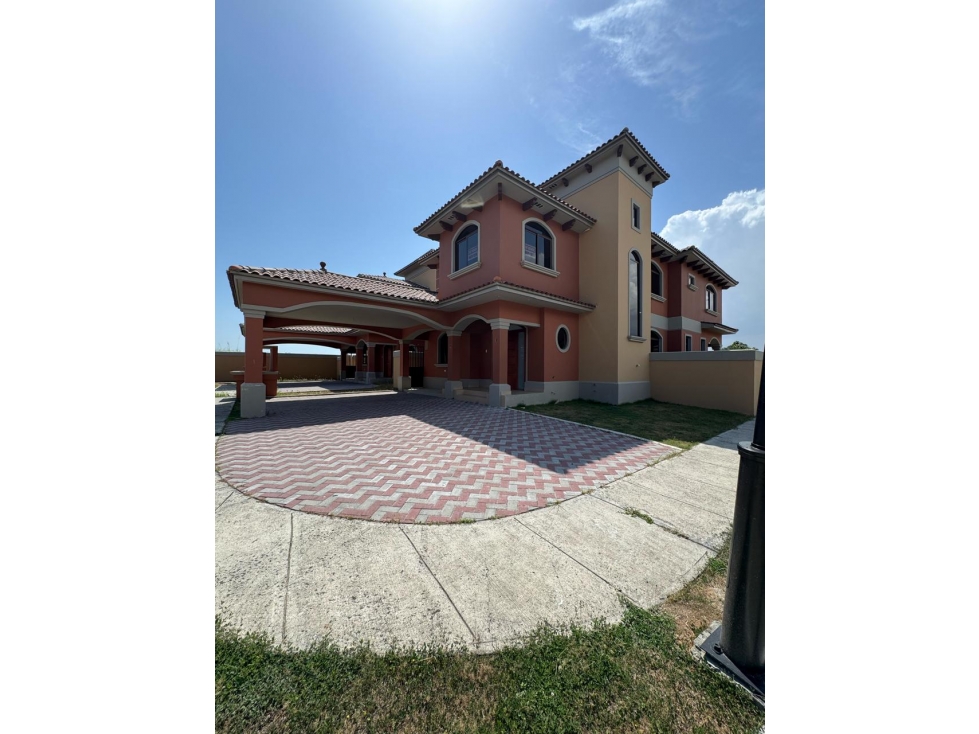 COSTA SUR / RESIDENCIAL EL DORAL / 392M2 / 4 HABITACIONES