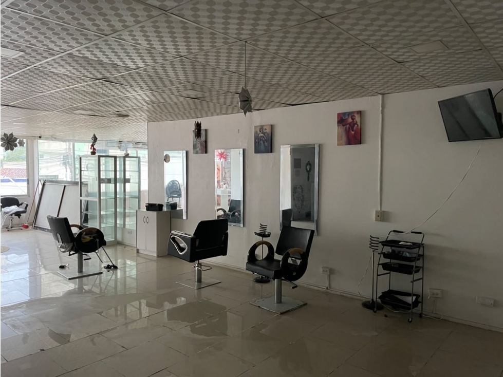 CONDADO DEL REY / PLAZA ROKAS / 110 M2 / 2 ESTACIONAMIENTOS/ 2DO PISO — foto 4