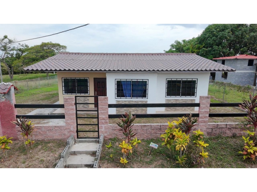 SE VENDE CASA EN SAN CARLOS EL NANCE 610 M2 CON PISCINA