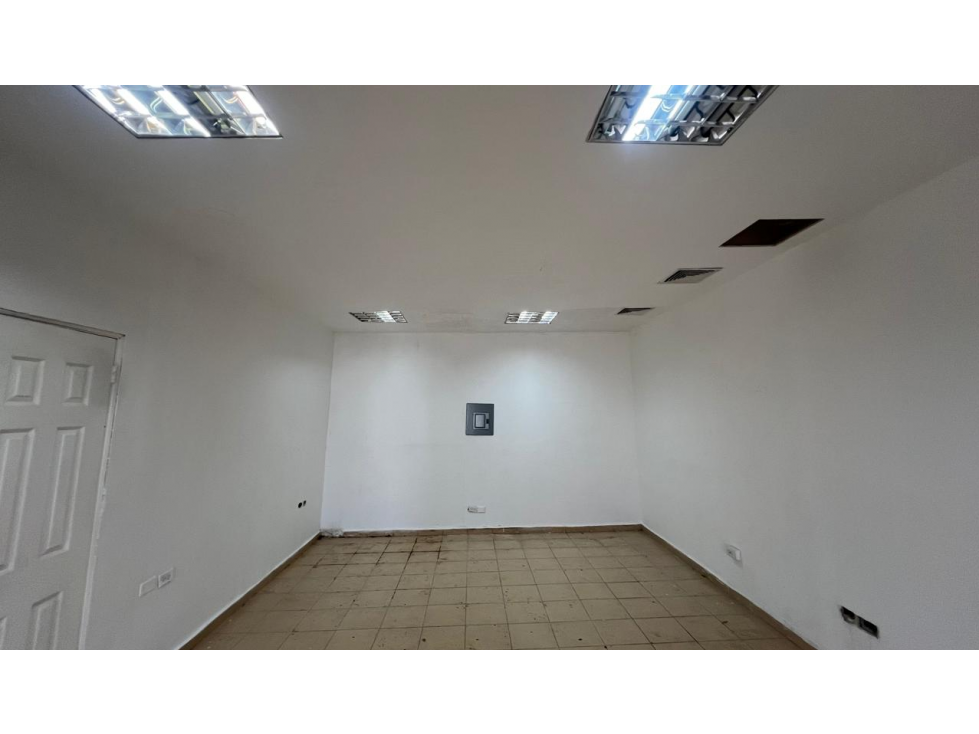 SE ALQUILA GALERA EN COSTA DEL ESTE 35M 1 BAÑO SEGUNDO NIVEL