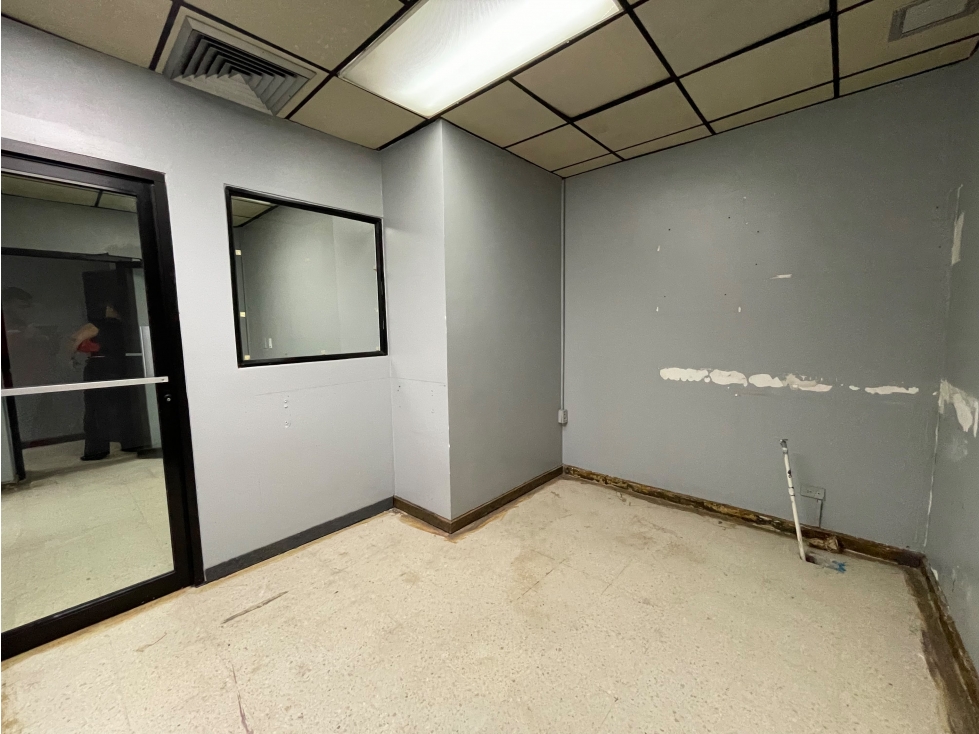 OFICINA / BELLA VISTA / VALLARINO / 72M / 1 BAÑO / PLANTA BAJA