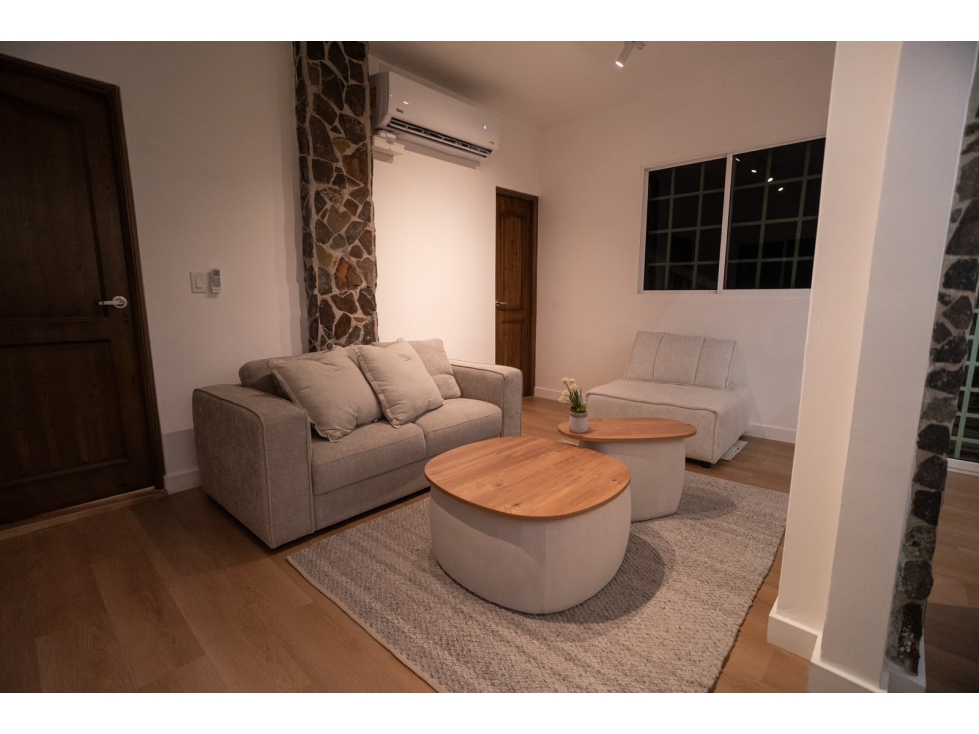 COCLE / SANTA CLARA / 4 HABITACIONES / 2600 M2 / TERRAZA / JARDIN - 6