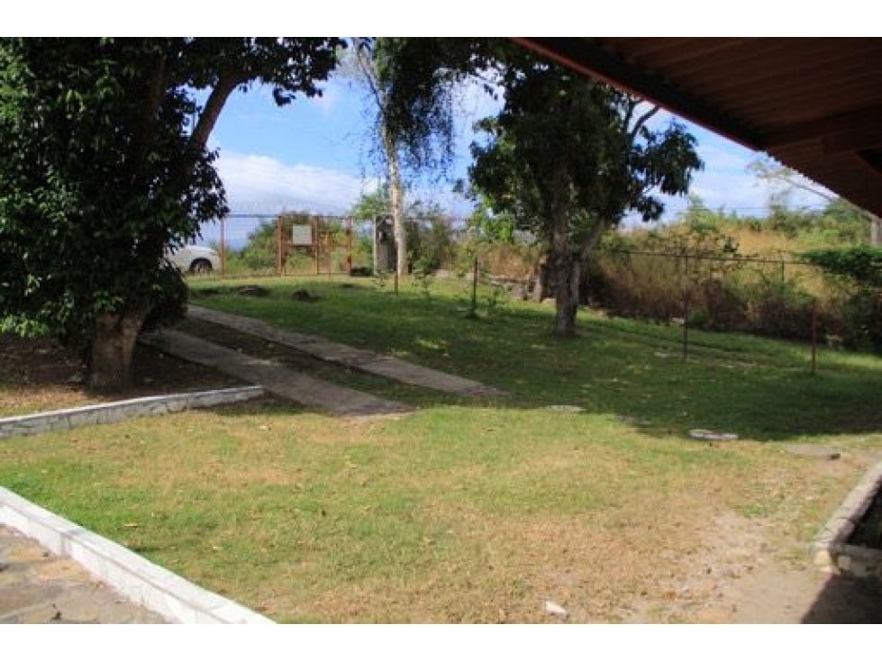 CHAME / NUEVA GORGONA / 6 HABITACIONES / 1250 M2 / PISCINA / AMOBLADA - 5