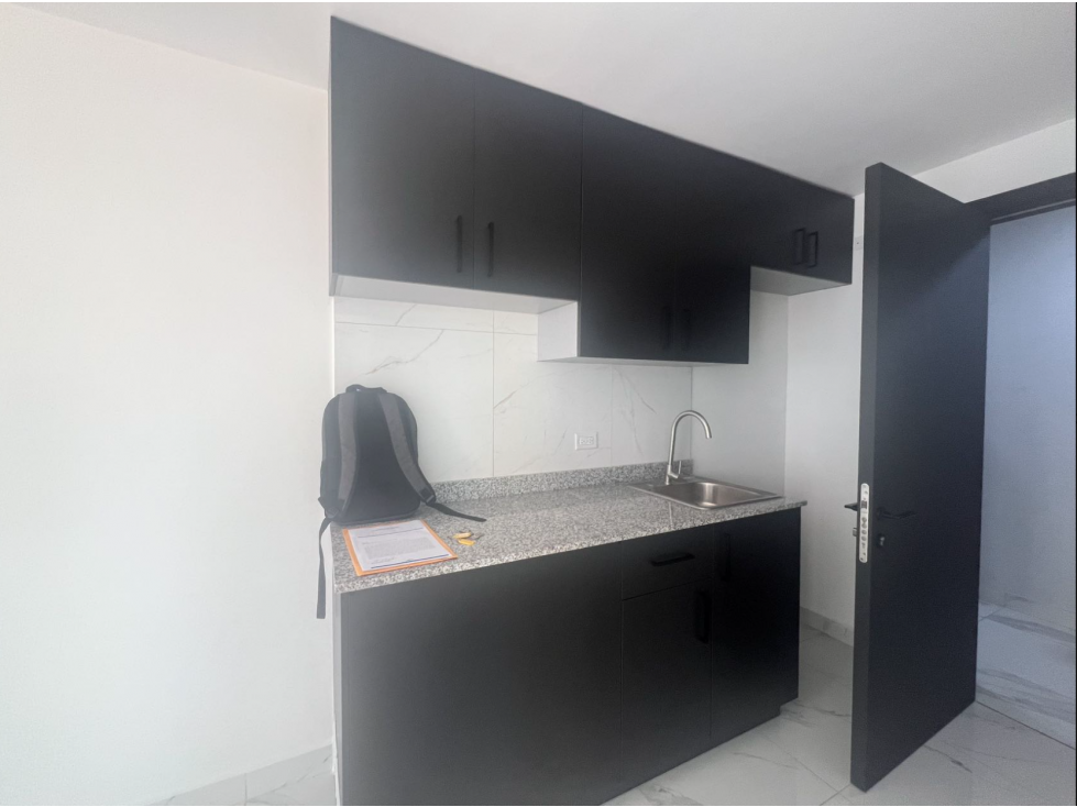 MINI DEISGN / CALLE 50 / 51M / 1 HABITACIÓN / 2 BAÑOS / INVERSIÓN — foto 3