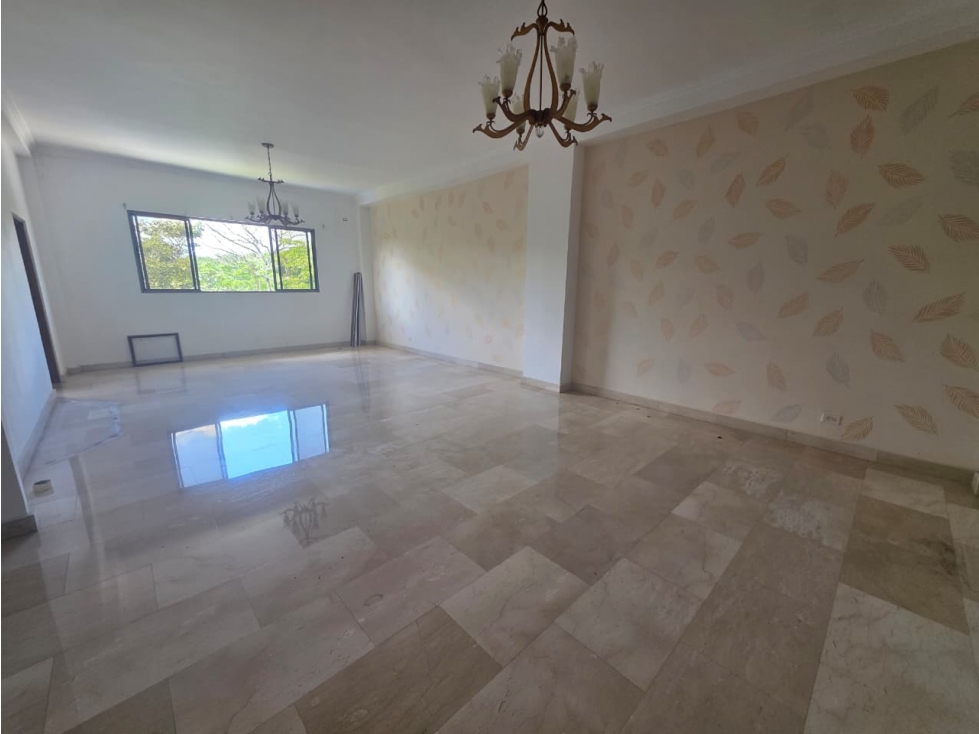 SE VENDE LUJOSA CASA EN DOS MARES 7 HABITACIONES PISCINA Y JACUZZI — foto 3