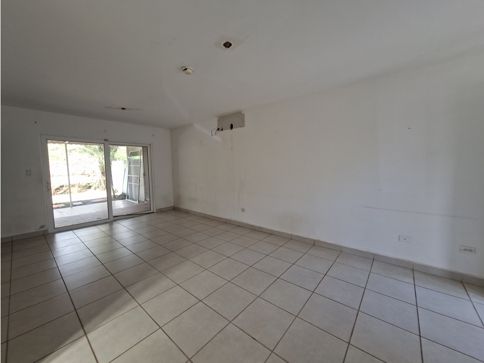BRISAS DEL GOLF / VICTORIA / 200M / 3 HABITACIONES / PATIO / DUPLEX — foto 6