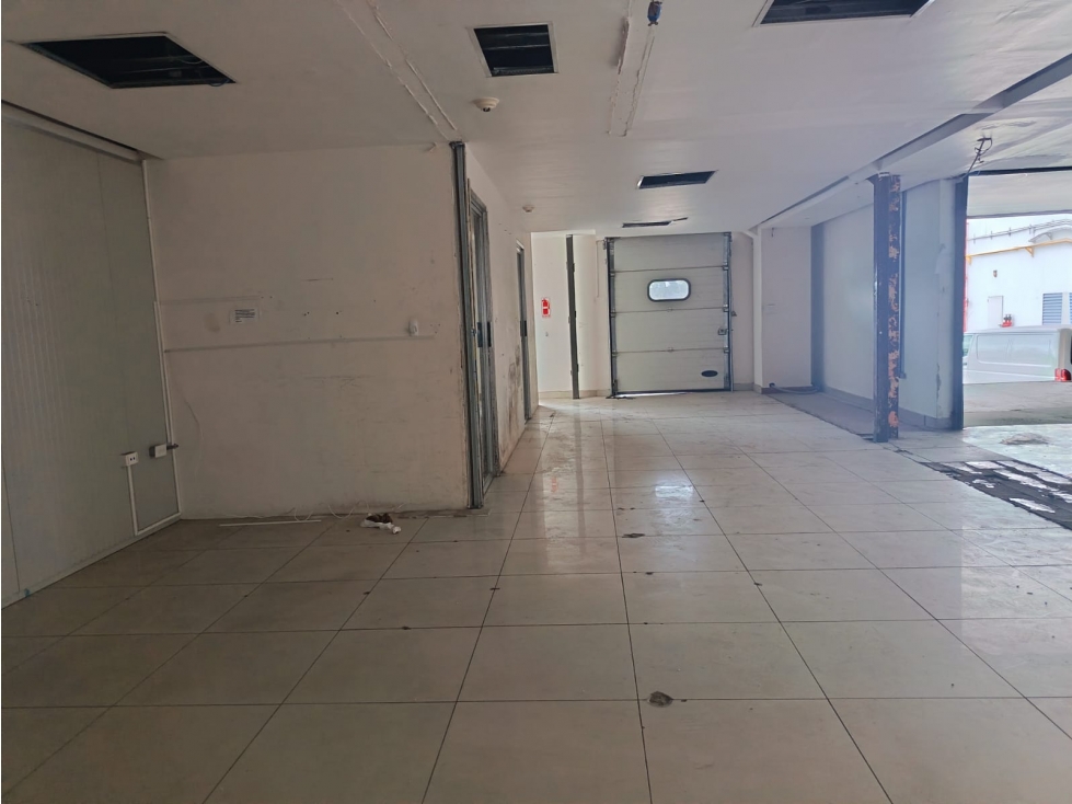 LLANO BONITO / PLAZA DEL ESTE CENTER / 550M / LOCAL CON BODEGA - 5