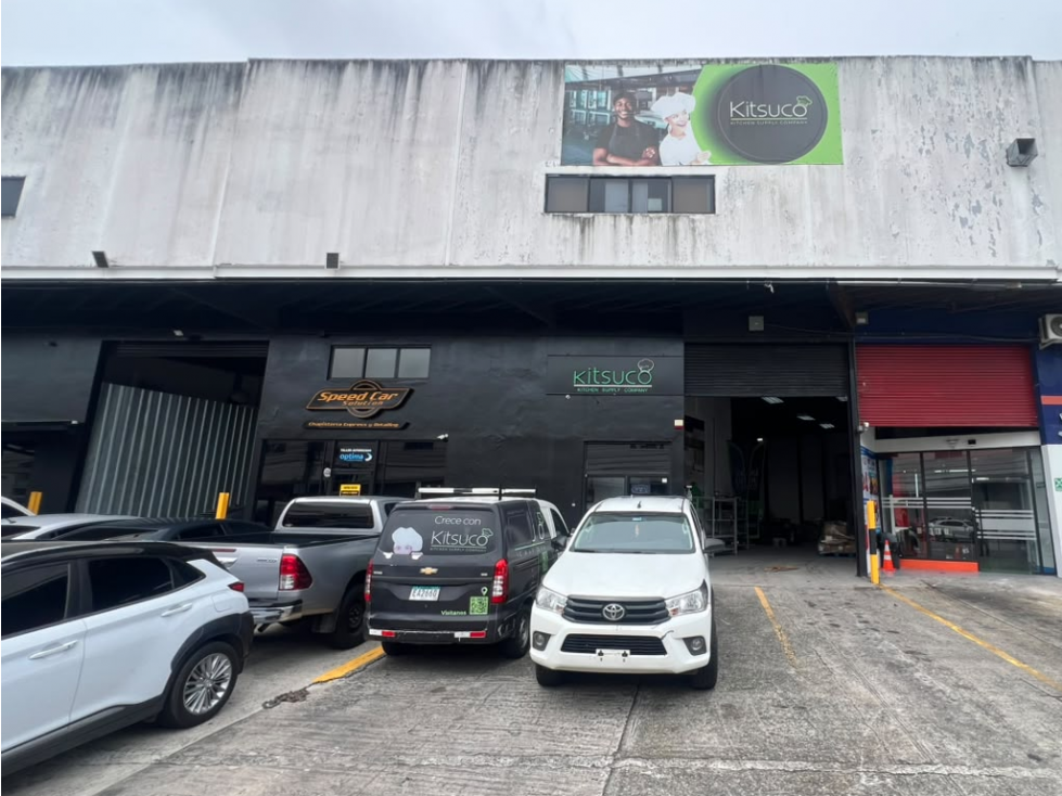COSTA DEL ESTE / PARQUE INDUSTRIAL / 800M / 3 NIVELES / 4 OFICINAS