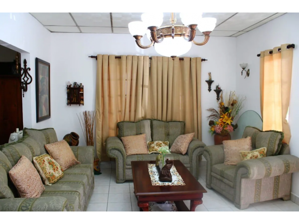 SE VENDE CASA 491 M2 EN LAS CUMBRES CON TERRAZA VIA PRINCIPAL — foto 4