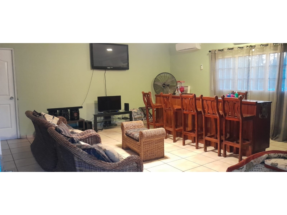 CHAME / NUEVA GORGONA / 2000M / 3 HABITACIONES / 5 PARKING / PISCINA — foto 4