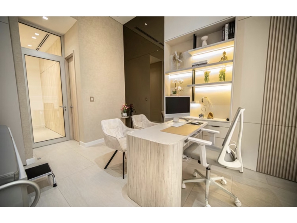 OFICINA / COSTA DEL ESTE / TOWN CENTER / 40M / 2 PARKING / AMOBLADO