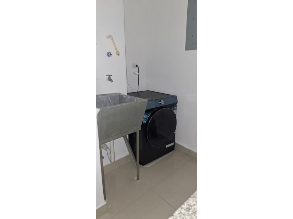 VIA ESPAÑA / WORLDWIDE PLAZA / 55M / 1 HABITACION / 2 BAÑOS / VACIO — foto 5